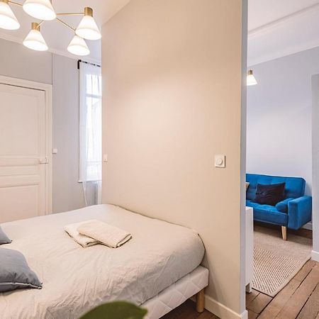Ferienwohnung Roi Soleil, Face A La Cathedrale - 2G Reims Exterior foto