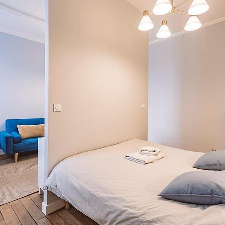 Ferienwohnung Roi Soleil, Face A La Cathedrale - 2G Reims Exterior foto